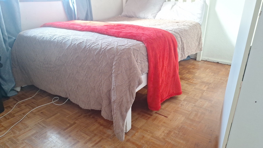 5 Bedroom Property for Sale in Retreat Western Cape